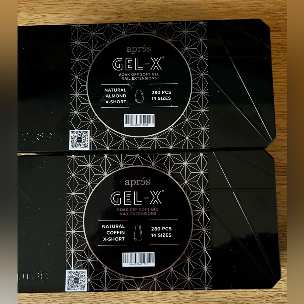 Apres Gel X tips - extra short natural coffin and extra short natural almond